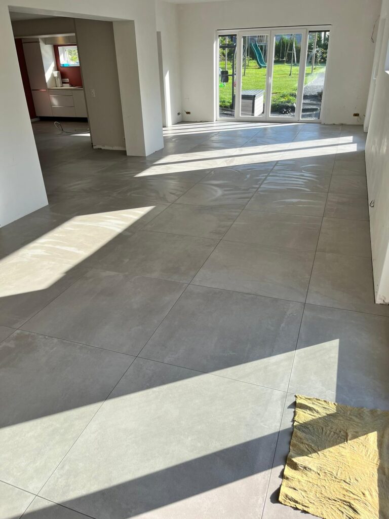 Pose carrelage professionnel sol intérieur - Artisan Namur
