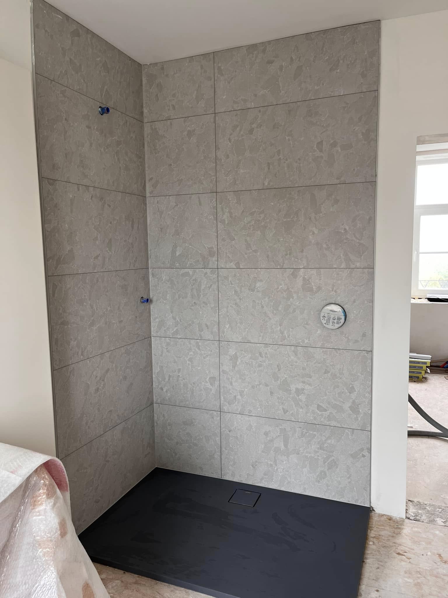 Carrelage douche avec étanchéité