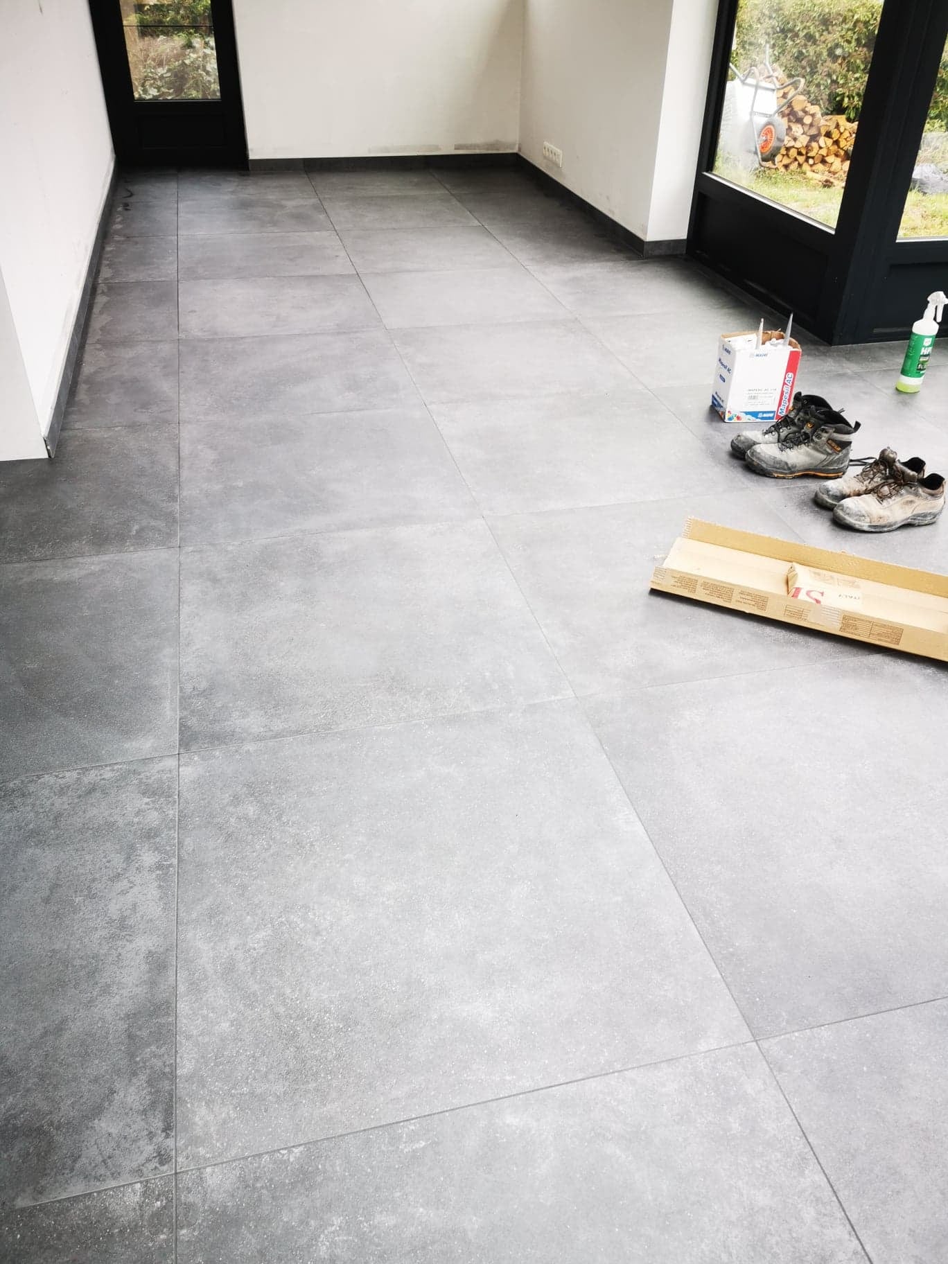 Sol carrelage grand format rectifié joints fins - Namur